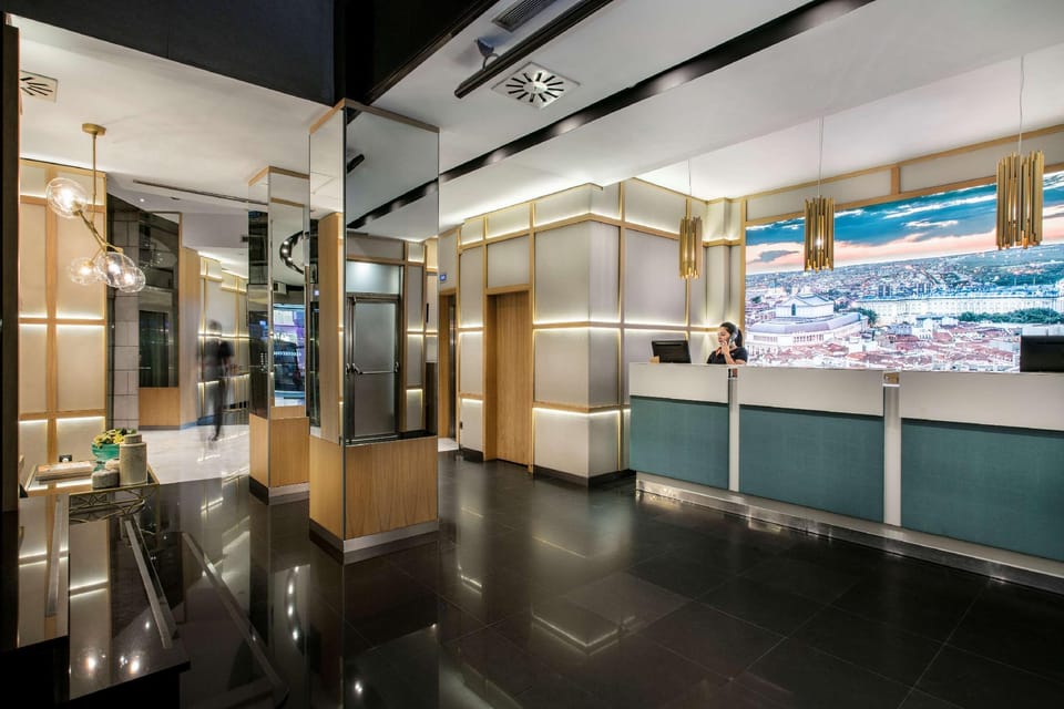 Vincci Capitol Hotel Hotel in Centro