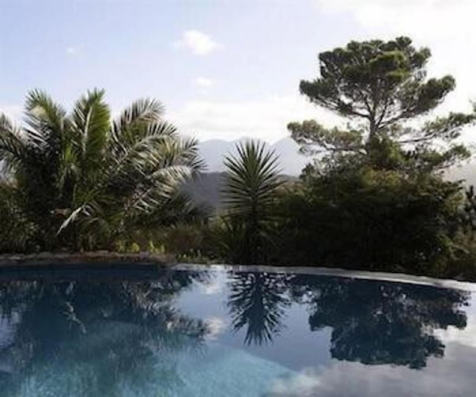 Paradise Cove Country House Hotel in Western Cape