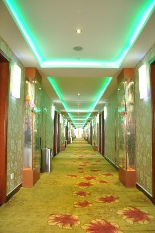 Wangjia Business Hotel (Gaoxin District Taishan) Hotel in Jiangsu