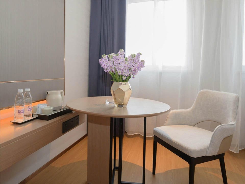 Lavande Hotel (Bengbu West Expressway Exit Huaiyuan Economic Development Zone Branch) Hotel in Jiangsu