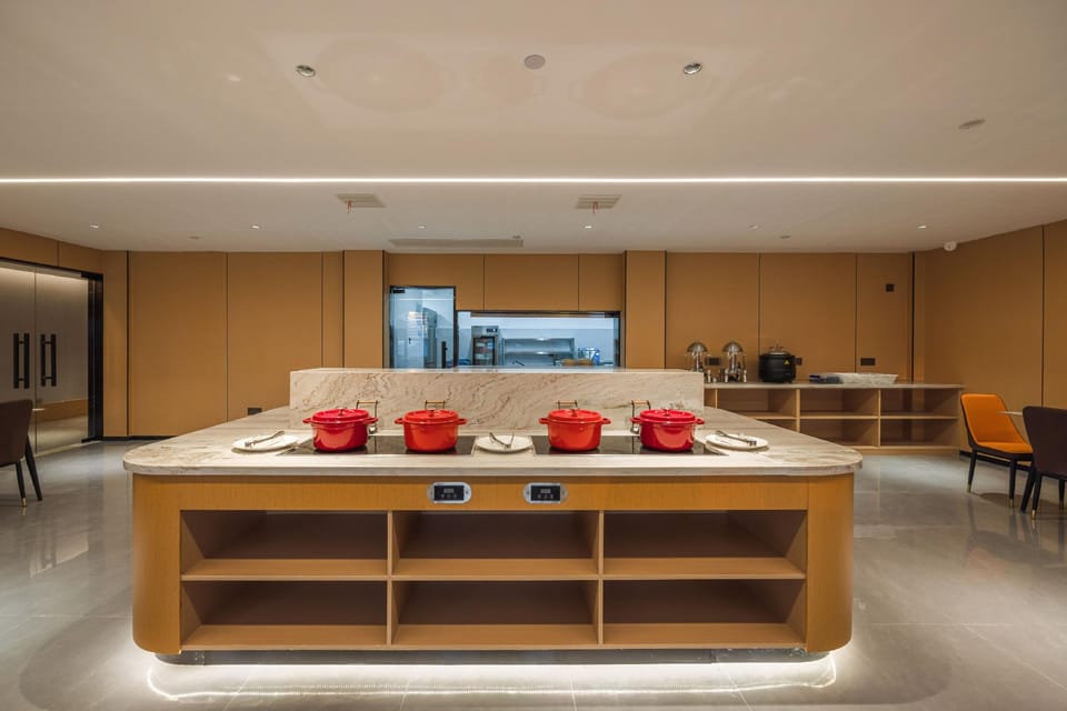 Home Inn Selected Hotel (Quzhou High-speed Railway Station High-tech Development Zone Branch) Hotel in Zhejiang