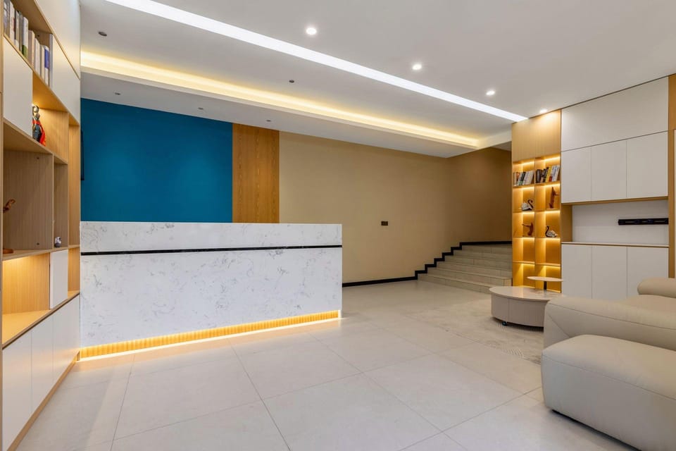 Home Inns Group - Shanghai Pudong New Area Lingang Dishui Lake Paibo Cloud Hotel Hotel in Shanghai