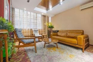 Tulok Light Hotel (Beibaixiang Branch) Hotel in Zhejiang