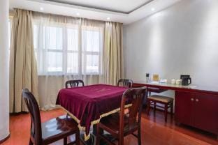 Tulok Light Hotel (Beibaixiang Branch) Hotel in Zhejiang