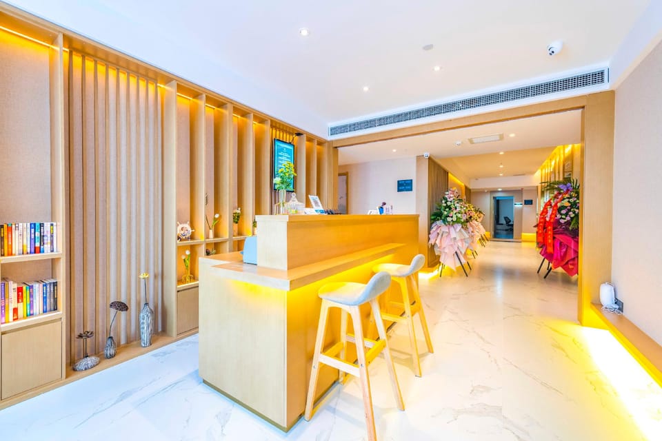Yangzhou Zibo Hotel (Jinghua City Branch) Hotel in Jiangsu