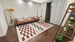 Zuo Lin You She Apartment (Ouhua Road No. 1 Branch) Hotel in Zhejiang
