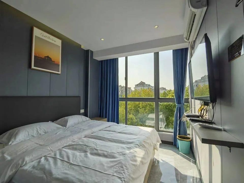 Liwen Hotel (Kunshan High-speed Railway South Station Branch) Hotel in Shanghai