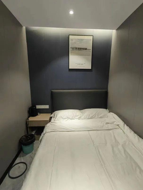Liwen Hotel (Kunshan High-speed Railway South Station Branch) Hotel in Shanghai