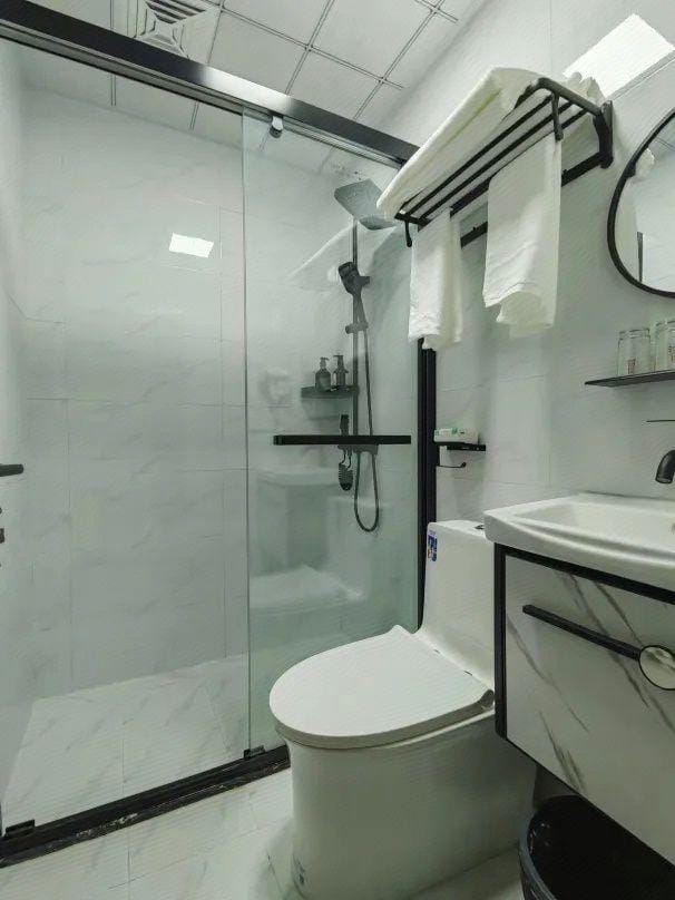 Liwen Hotel (Kunshan High-speed Railway South Station Branch) Hotel in Shanghai