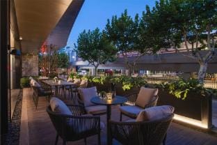 Intercity Shanghai Xujiahui - Free Minibar and near Yishan Road Metro Station Hotel in Shanghai