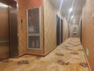 Taihe Business Hotel (Zaozhuang Hannuo Middle Road) Hotel in Jiangsu