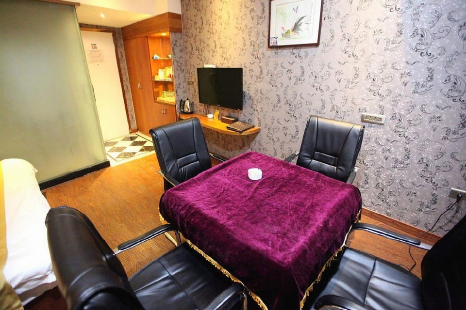 Qingyuan Stowaway Quality Hotel (Gongmao Branch) Hotel in Zhejiang