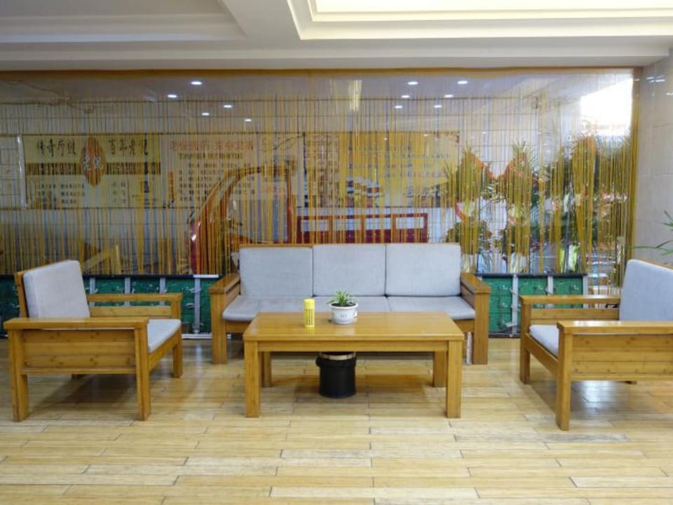 Qingyuan Stowaway Quality Hotel (Gongmao Branch) Hotel in Zhejiang