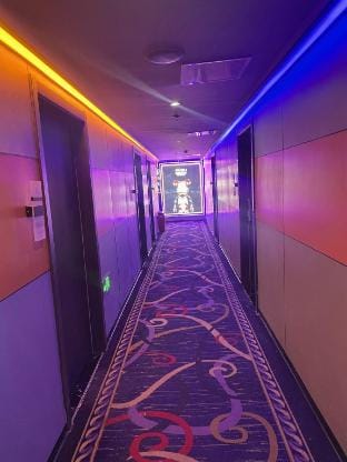 Haining Feiyue Yunshang Light Living Accommodation Hotel in Hangzhou