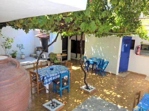 Stathis Hostel in Rhodes
