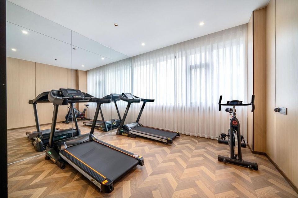 WanYoo Esports Hotel (Suzhou Kunshan Bailu Plaza) Hotel in Shanghai
