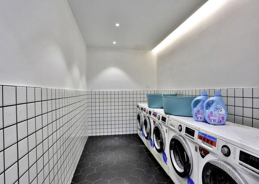 Anbo Youth Hostel (Hangzhou Jiangnan Avenue Changhe Metro Station) Hotel in Hangzhou