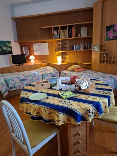 B&B DUE ABETI Hotel in Florence