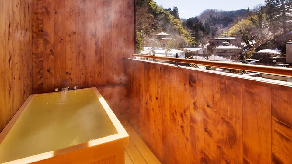 Kanazawa Yuwaku Onsen Yamane Hotel in Kanazawa