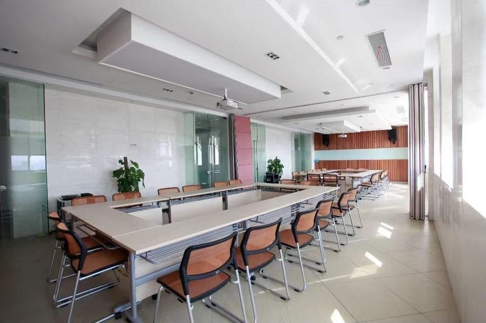 Hangzhou Longyin Hotel (Hangxing Road Subway Station Branch) Hotel in Hangzhou