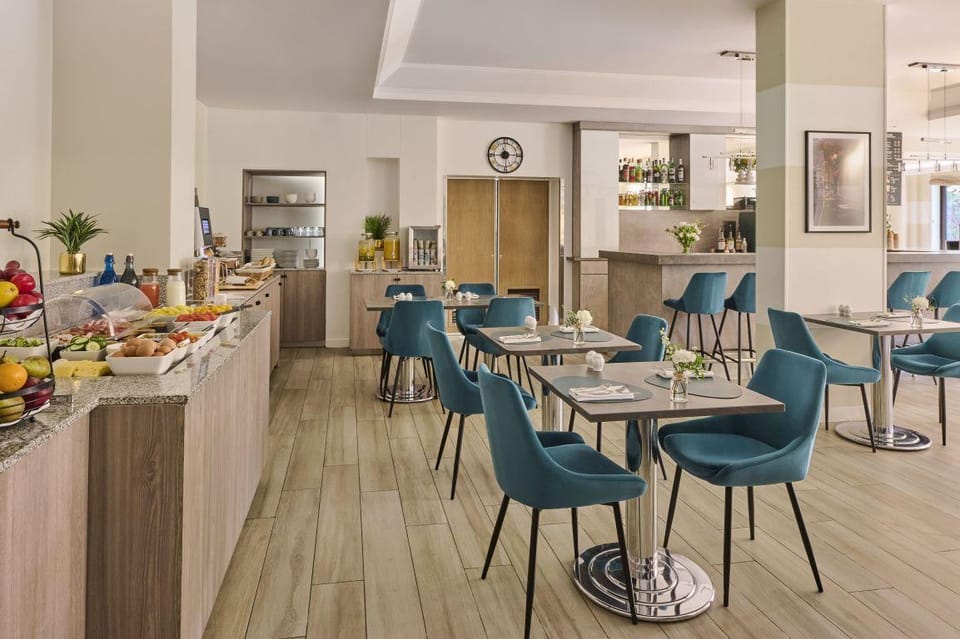 Fraser Suites Harmonie, Paris La Défense Hotel in Puteaux