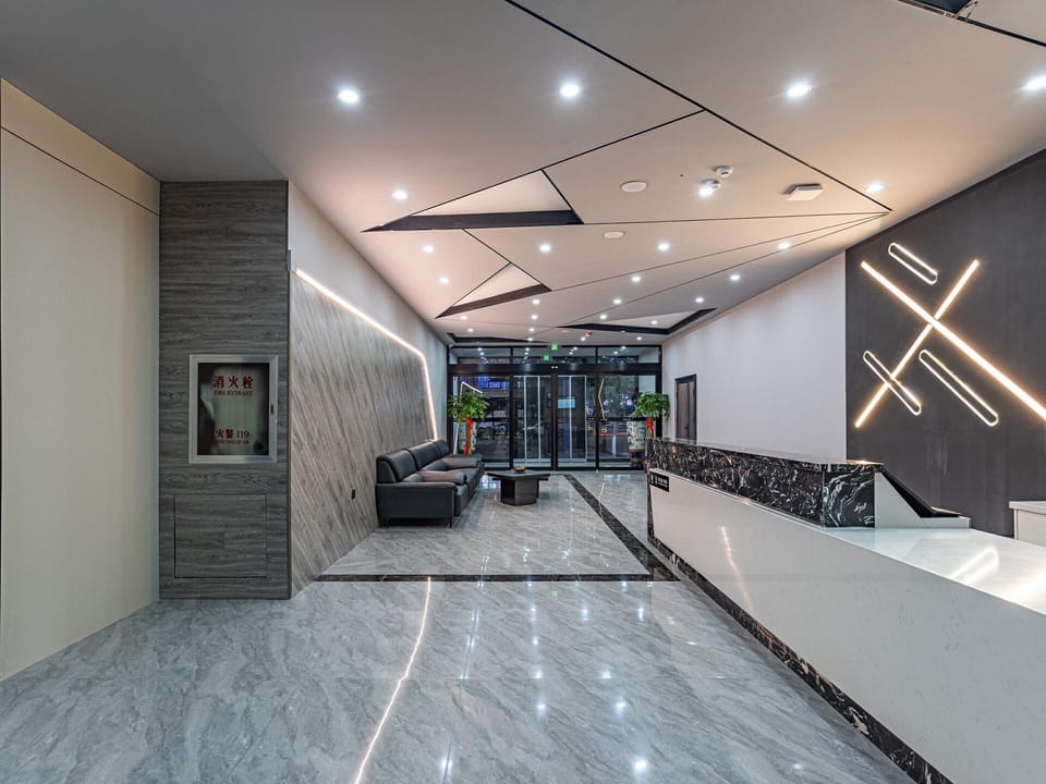 IU Hotel Datong West Ring Road RT Mart Hotel in China