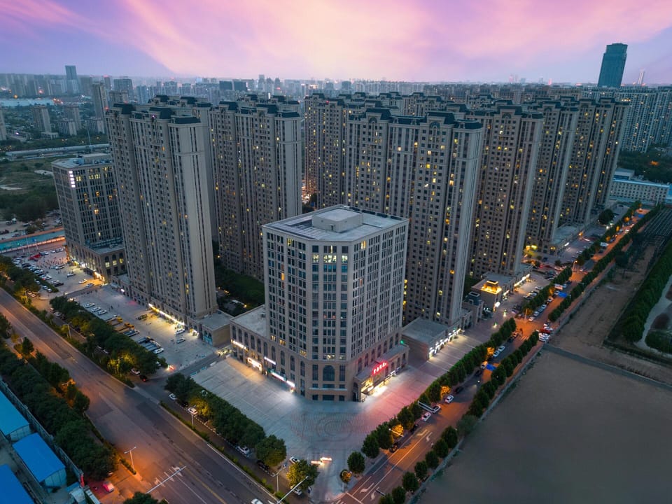 IU hotel Shijiazhuang University of Science and Technology Hotel in China