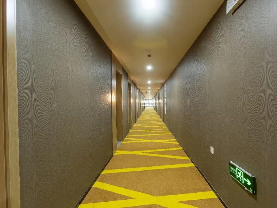 IU Hotel Hefei Xinzhan No168 Middle School Hotel in Jiangsu