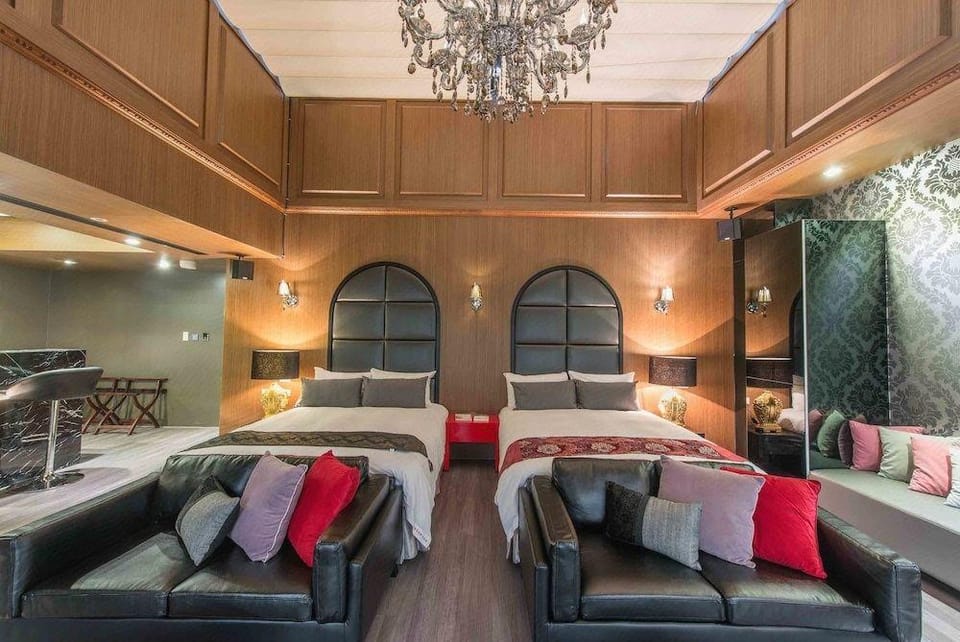 Royal Rose Hotel Linsen Hotel in Taipei City