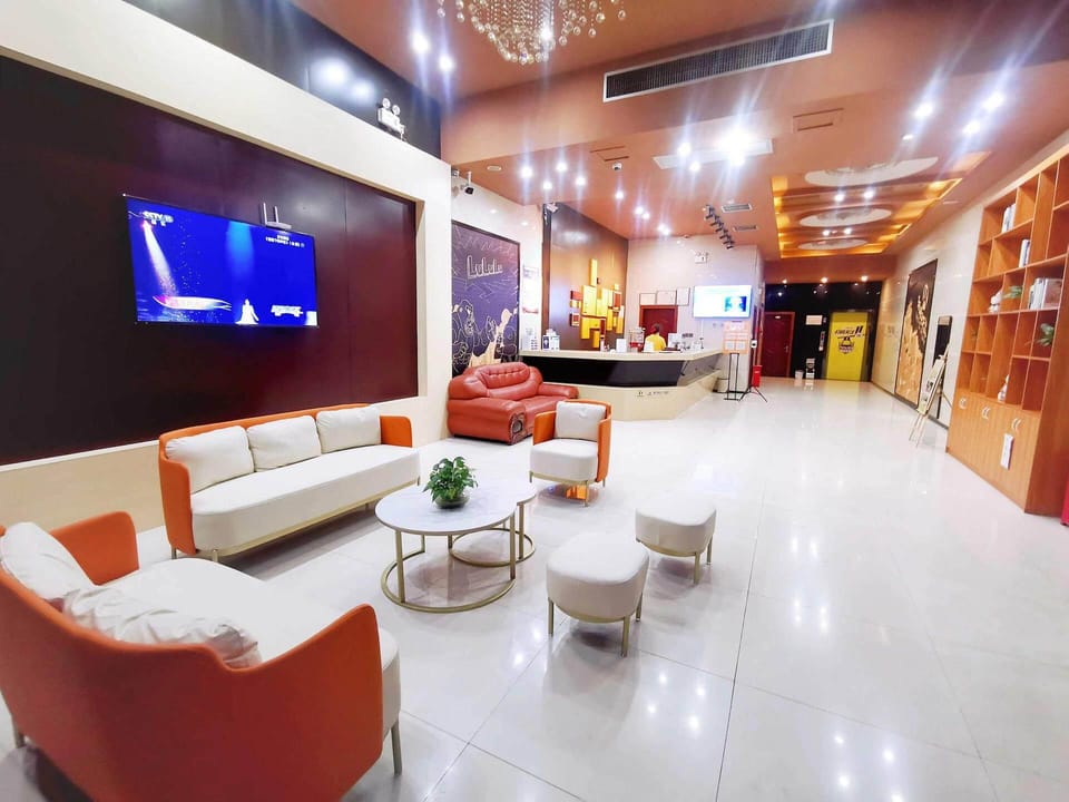 IU Hotel Hezhou Lingfeng Square Hotel in China