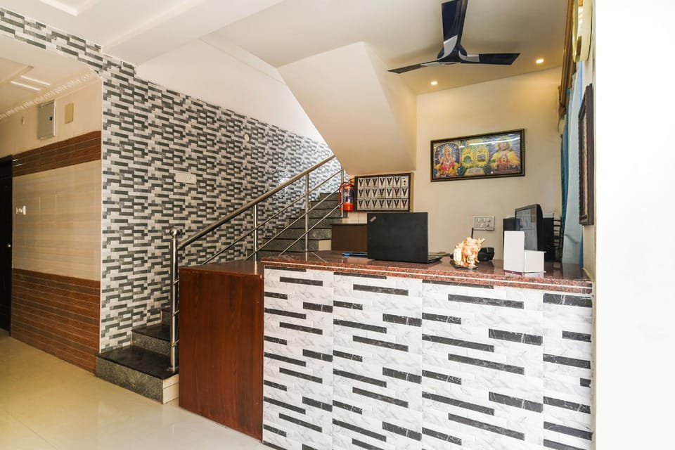Hotel O Varsha Grand Residence Hotel in Guntur