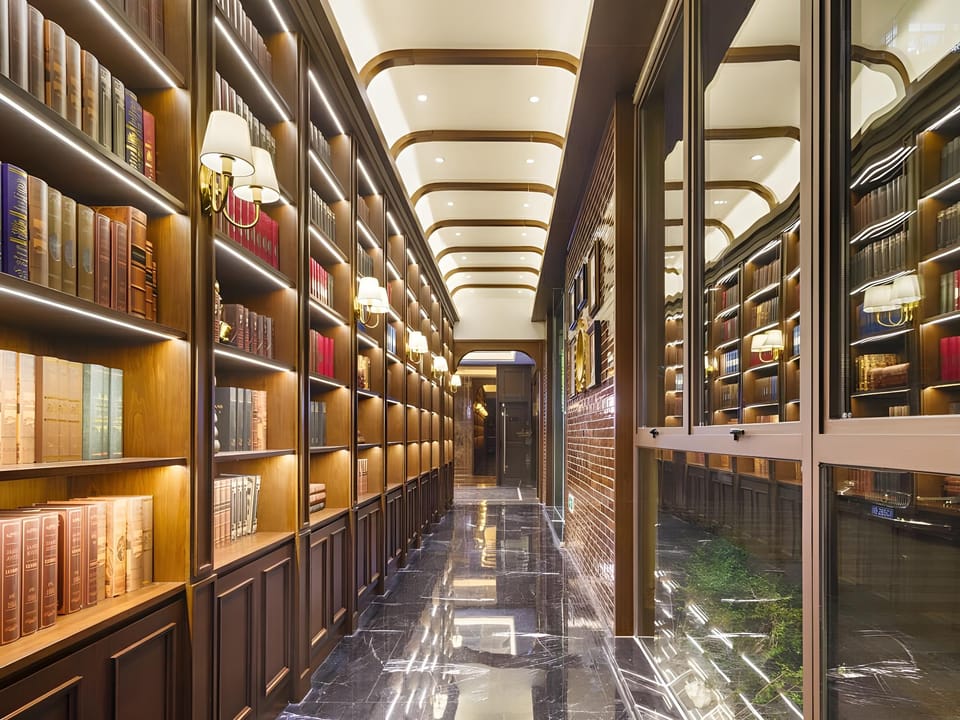 James Joyce Coffetel Chengdu Chunxi Road Taisheng South Road Metro Station Hotel in Chengdu