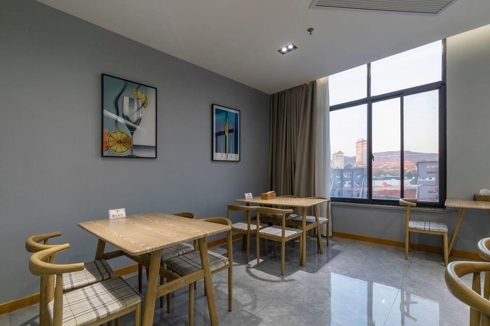 Huijing Business Hotel (Langya Mountain Scenic Area Branch) Hotel in Jiangsu