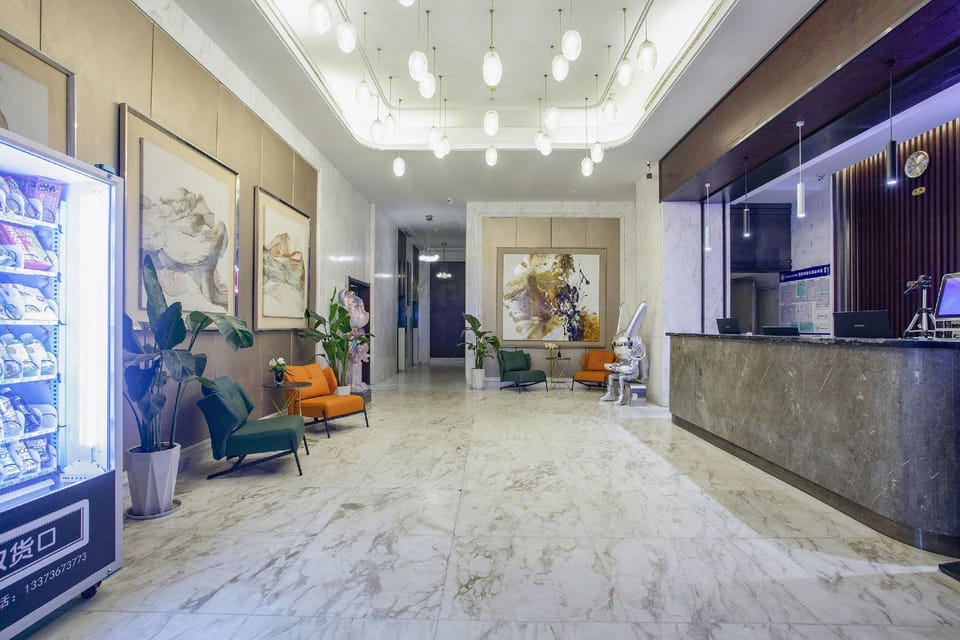Longyao Holiday Hotel (Yangzhou Wanda Plaza Branch) Hotel in Jiangsu