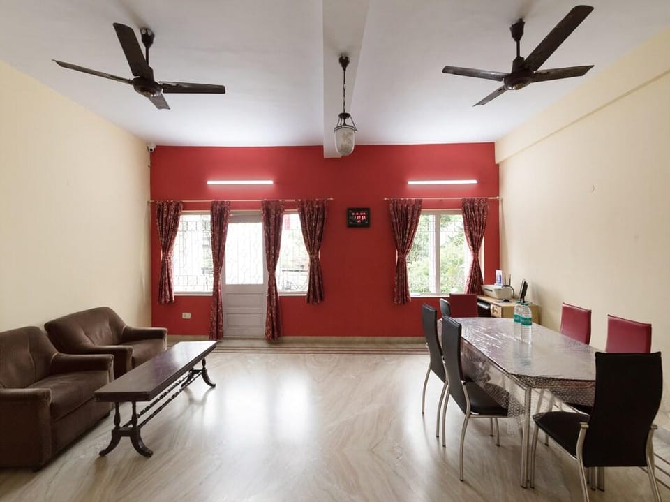 Hotel O Falcon Guest House Hotel in Kolkata