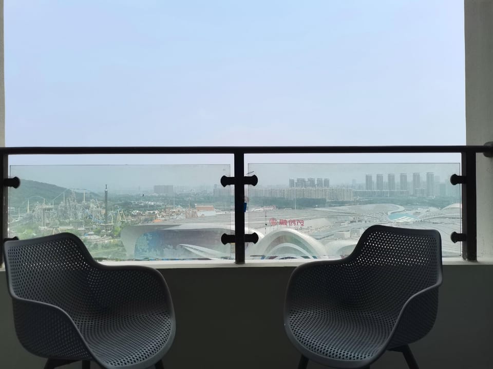 Yunzhishang Holiday Hotel (Wuxi Sunac Land Branch) Hotel in Suzhou