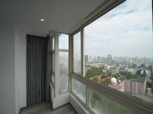 Huadianzan Hotel (Hangzhou Wulin Square Fengqi Road Subway Station Branch) Hotel in Hangzhou