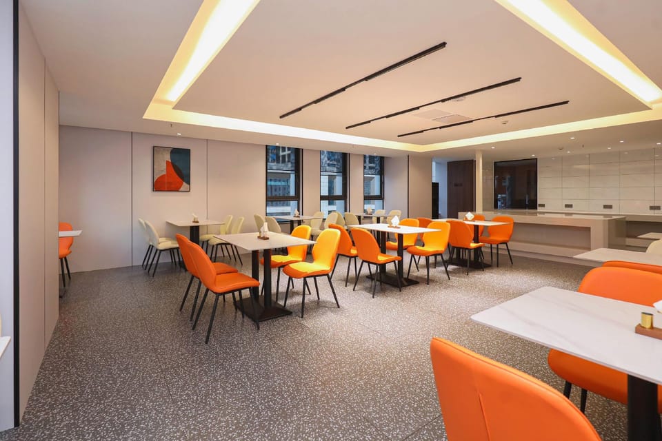 Qingmu Platinum Hotel (Nanjing Research and Innovation Park Yijing International Branch) Hotel in Nanjing
