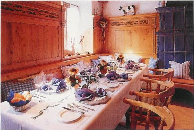 Zum Schweizerbartl Motel in Mittenwald