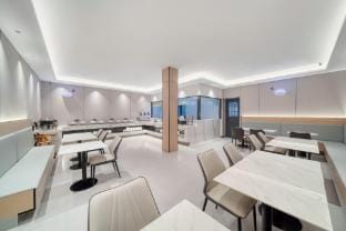 Yunshang Siji Hotel by Home Inn (Longyou People's Government South Gate Branch) Hotel in Zhejiang