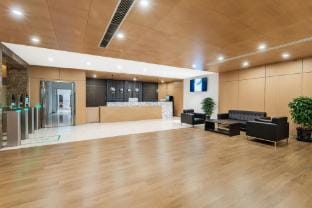 Shangyu Hotel (Guangming Road Subway Station Huijin Plaza Branch) Hotel in Shanghai