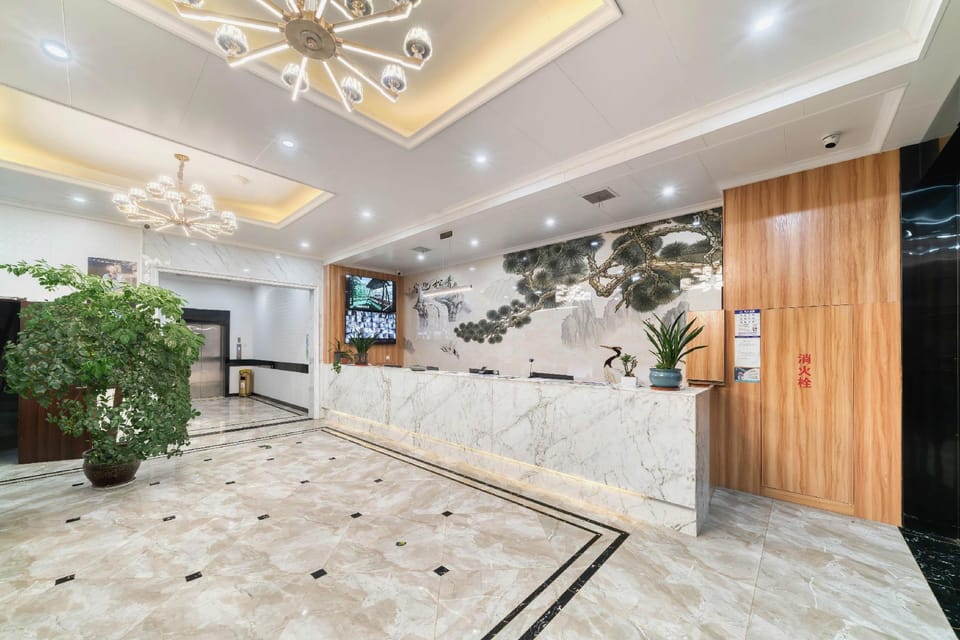 Huihe Mengchao Hotel (Longyou Chengbei Development Zone Branch) Hotel in Zhejiang