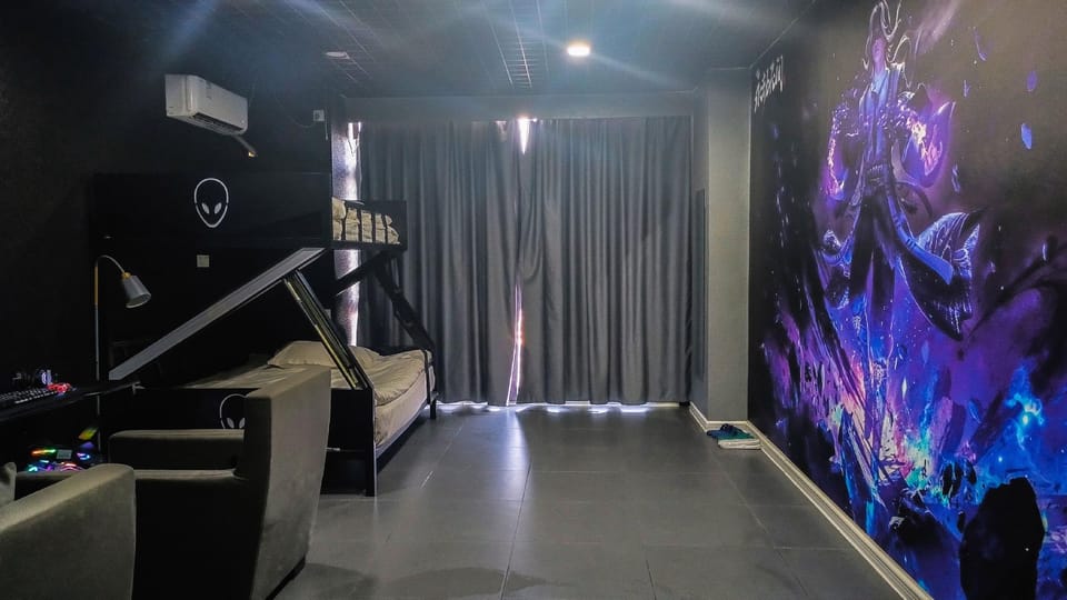 Aishang Xiangyu Theme Hotel (Zaozhuang Wuyue Plaza Branch) Hotel in Jiangsu