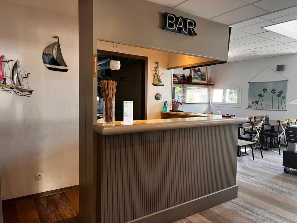 Bar/lounge