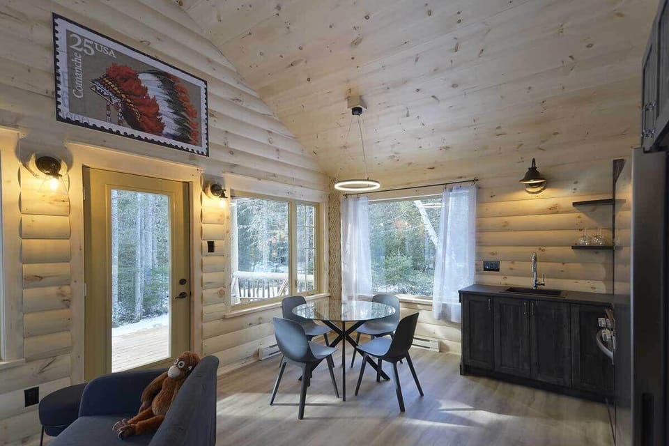 Les Chalets de Môh Hotel in La Malbaie