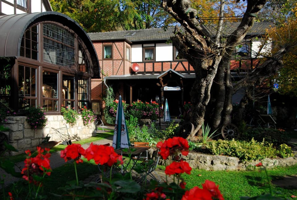 Braugasthof Papiermuhle Hotel in Jena