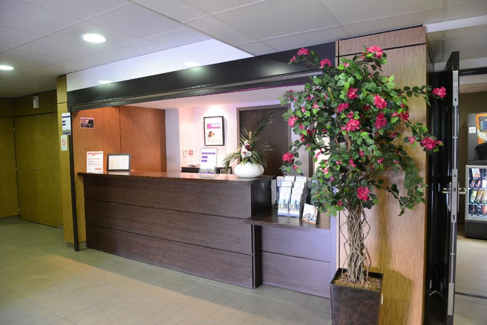 Residhotel Lyon Lamartine Apartment hotel in Tassin-la-Demi-Lune