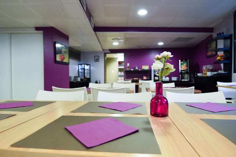 Residhotel Lyon Lamartine Apartment hotel in Tassin-la-Demi-Lune