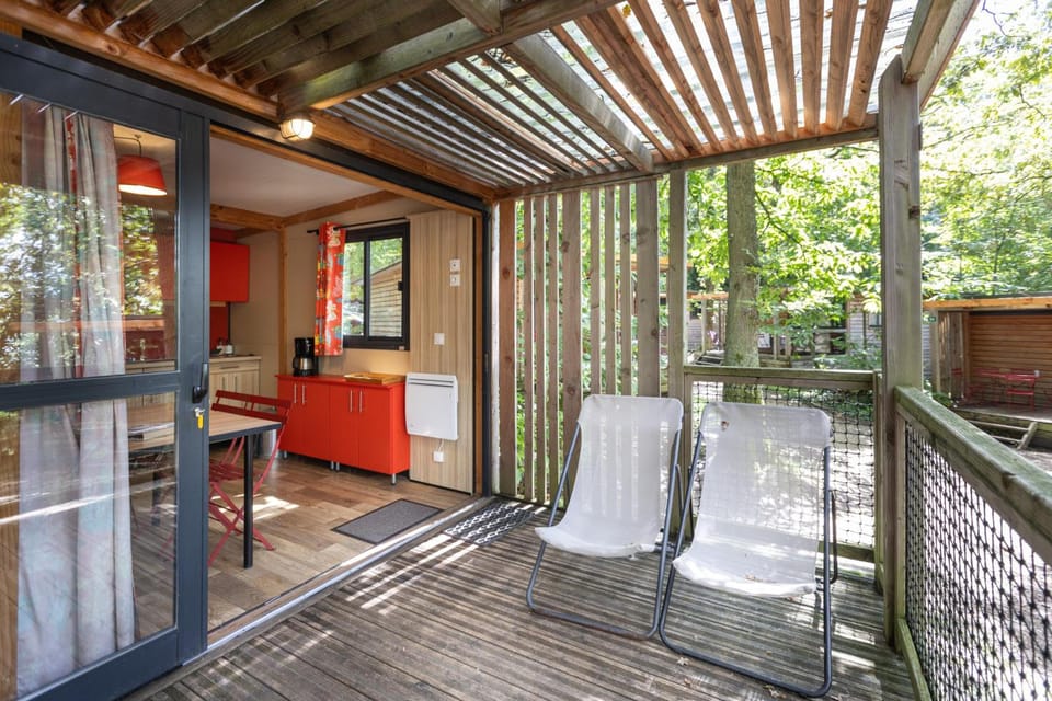 Huttopia Versailles Luxury tent in Versailles