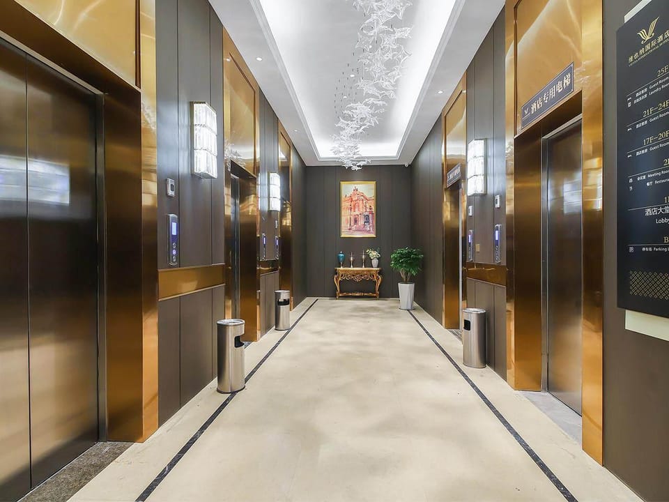 Vienna International Hotel 5.0 Bengbu Railway Station Hotel in Jiangsu